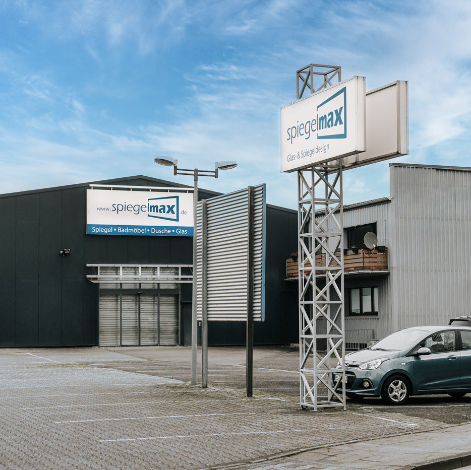 Außenansicht des Spiegelmax Werks und Showrooms in Dortmund – Glas- & Spiegeldesign Standort